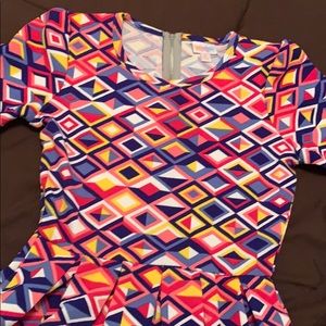 Geometric LuLaRoe Amelia with “dipped” hem